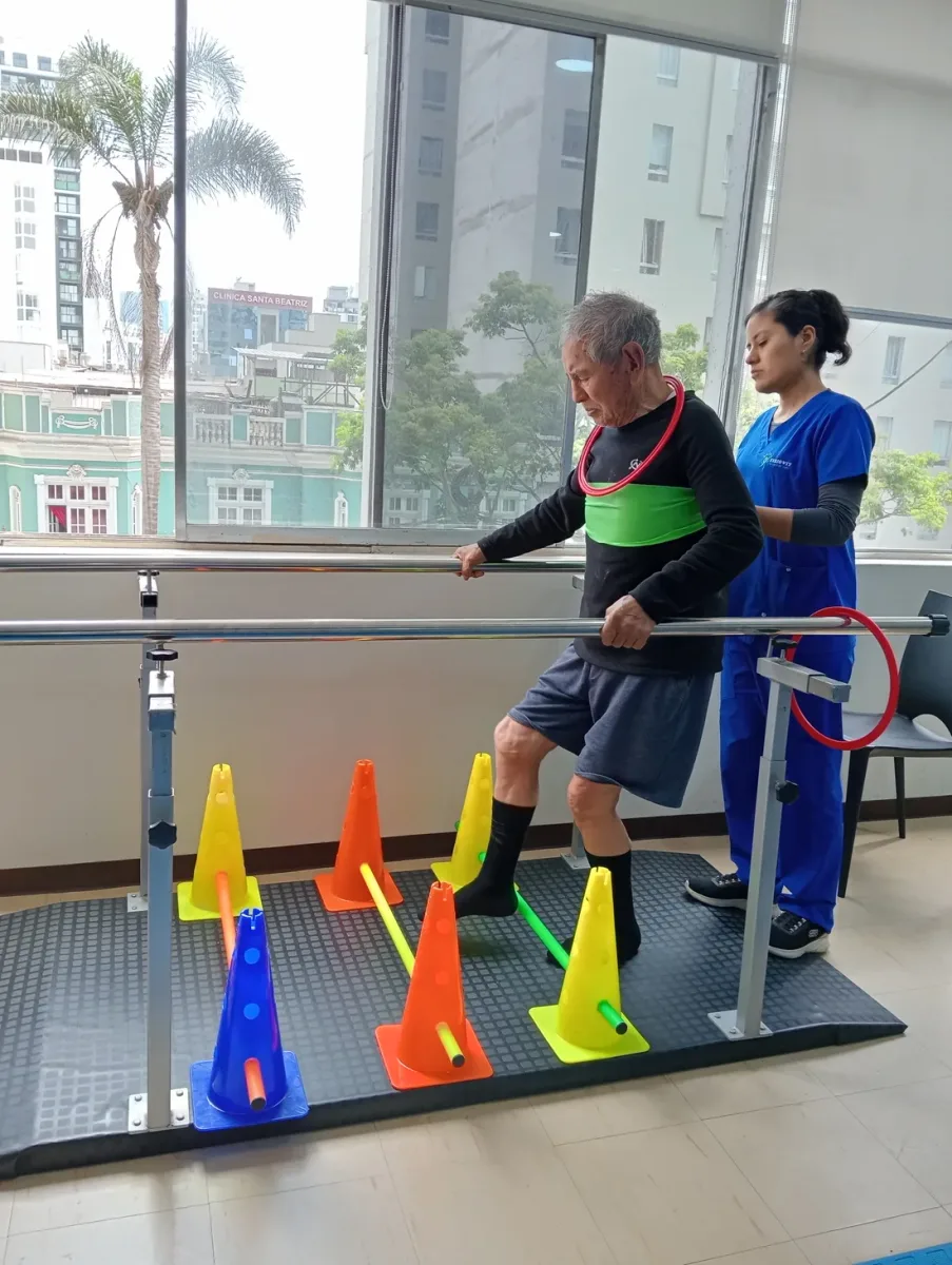 Rehabilitación geriátrica en Fisiovit